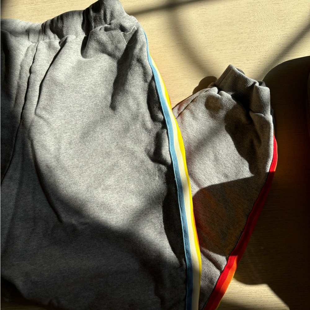 Kittenish joggers
